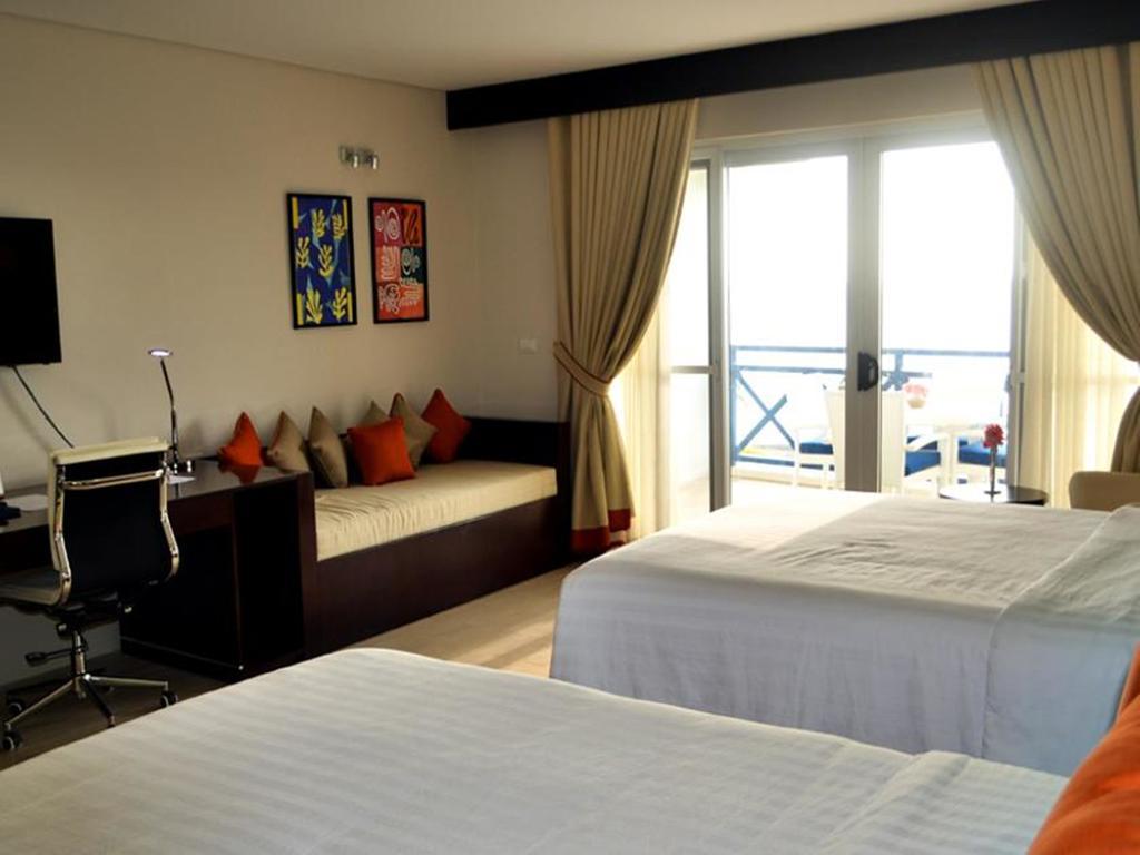 Thunderbird Resorts - Poro Point San Fernando City  Ngoại thất bức ảnh