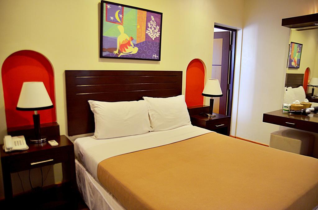 Thunderbird Resorts - Poro Point San Fernando City  Ngoại thất bức ảnh