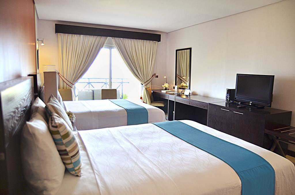 Thunderbird Resorts - Poro Point San Fernando City  Ngoại thất bức ảnh