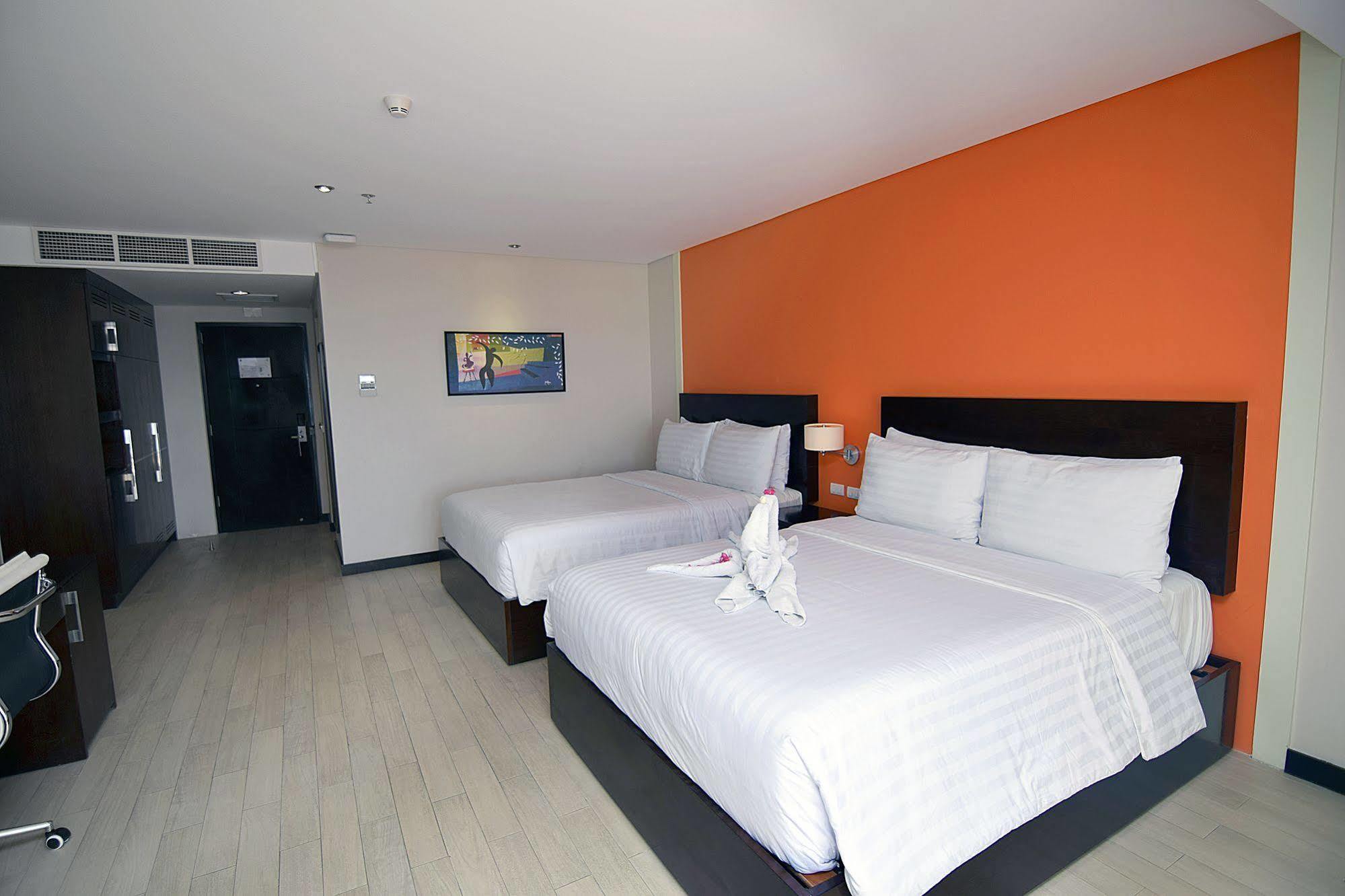 Thunderbird Resorts - Poro Point San Fernando City  Ngoại thất bức ảnh