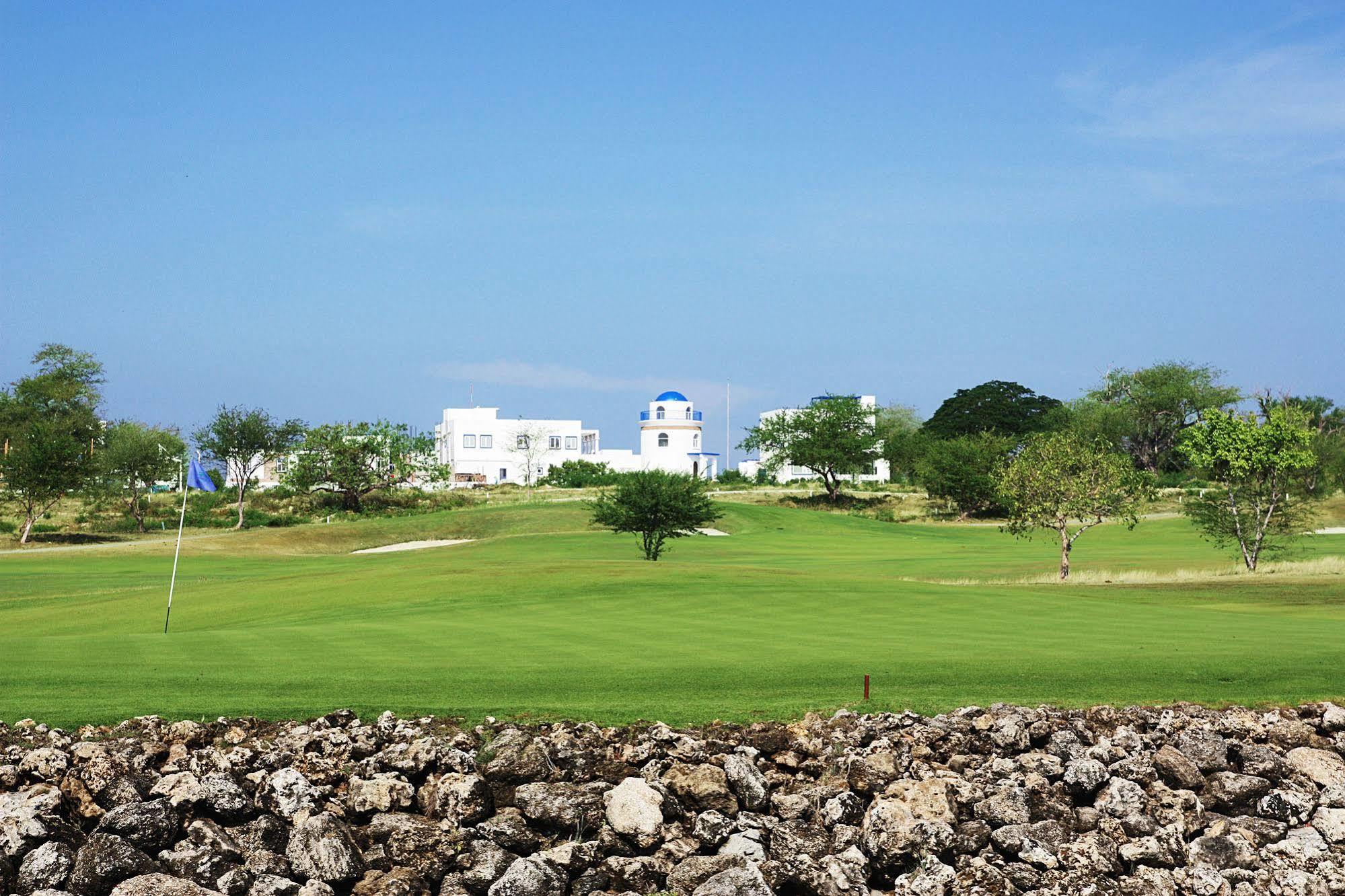 Thunderbird Resorts - Poro Point San Fernando City  Ngoại thất bức ảnh